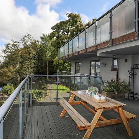 Tegid Lakeside - Bala Lake Apartment Exterior photo